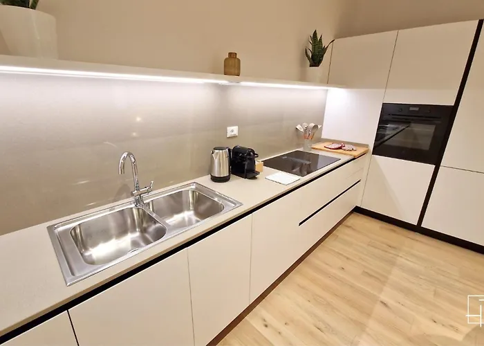 Ht - Luxury In Piazza Del Santo * Padova